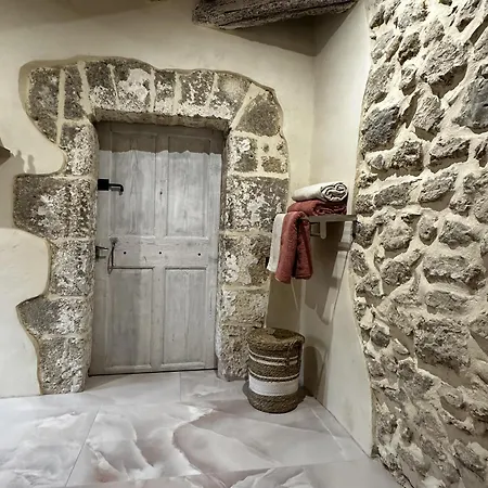 מלון Pont Du Gard - Maison,